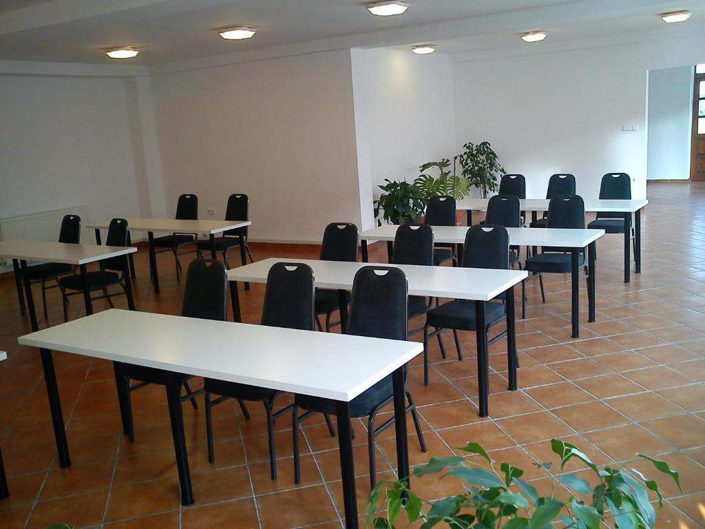 Grante Motel Έστεργκομ Εξωτερικό φωτογραφία